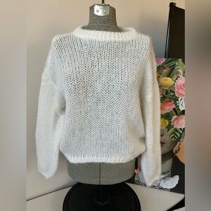 NWT VERO MODA SNOW WHITE PULLOVER SZ.S LIGHTWEIGHT, SOFT, VERSATILE